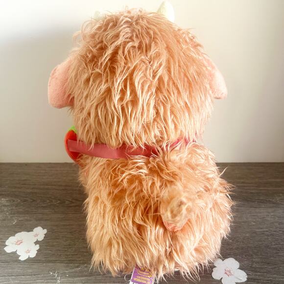 Honeymaru Fluffy Strawberry Highland Stuffed Cow Plush Box Lunch Kawaii Cute EUC - Picture 6 of 7